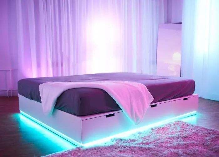 Apartament Huge With Cinema And Kitchen In Friedrichshain